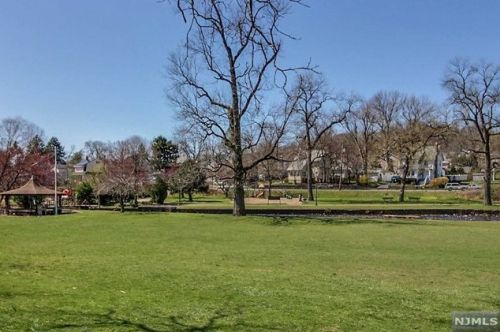 378 Hoover Ave, Bloomfield NJ  07003-3978 exterior