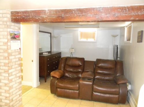 18 Eddy St, Providence RI 02903-1702 exterior