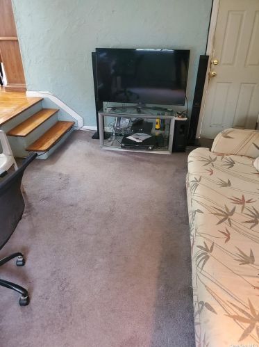 28 43rd St, Islip Manor NY  11751-1306 exterior