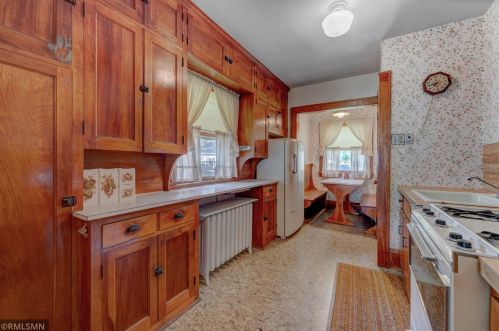 3111 Irving Ave, Minneapolis MN 55411-1234 exterior