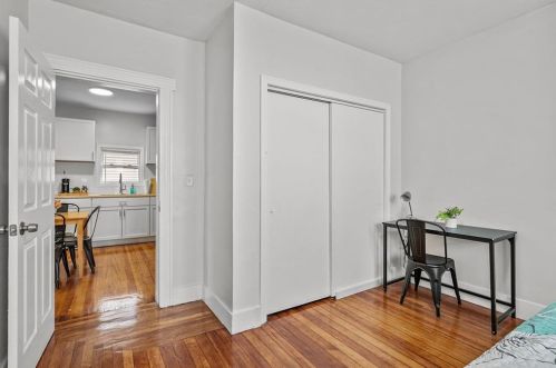 181 Mount Pleasant Ave, Providence RI  02908-3917 exterior