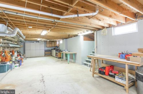 19 Lee Ann Dr, Blenheim NJ  08012-5353 exterior