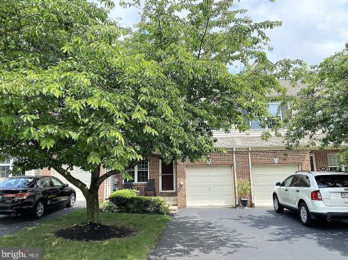 369 Belcourt Way, Harleysville, PA 19438-1957
