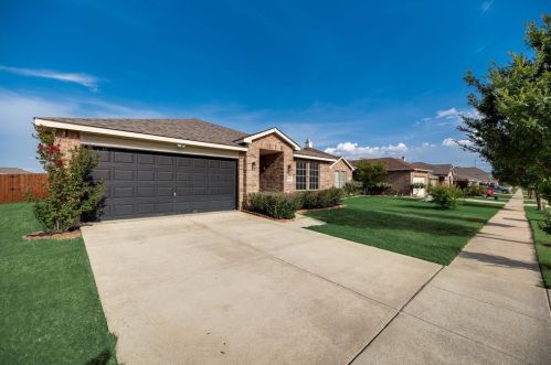 6201 Saddleback Dr, Denton, TX 76210-0514