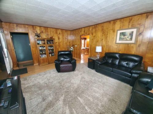 307 Gillett St, Fond Du Lac, WI 54935-4322