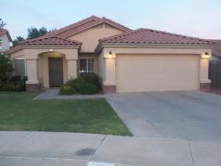 37 Marble St, Gilbert, AZ 85234-1072