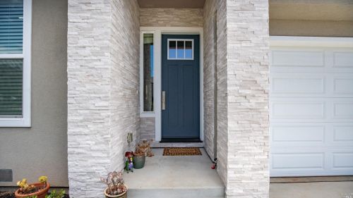 2133 Vintage Cir, Santa Rosa CA  95404-1350 exterior