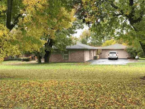 747 Ketch Creek Dr, Lawton, OK 73507-3539