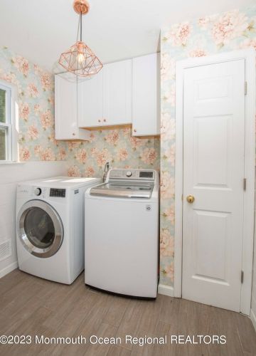 9 Maxim Ct, Jackson Twp NJ 08527-3893 exterior