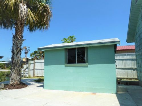 13231 Jacaranda Ln, Port Richey FL  34667-1630 exterior