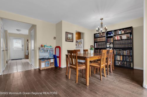 1724 Princeton Ave, Lakewood NJ  08701-2879 exterior