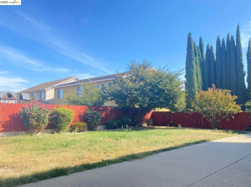 632 Skimmer Dr, Grayson CA  95363-8738 exterior