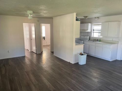 222 Bluff St, Mount Sharp TX  78620-3465 exterior