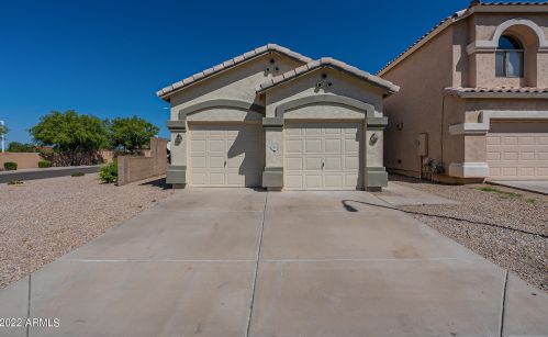 7204 Kramer St, Mesa, AZ 85207-1911