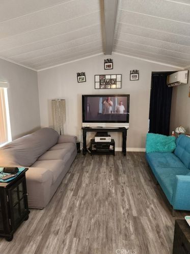 415 Shawnee Rd, Perris CA  92570-1737 exterior