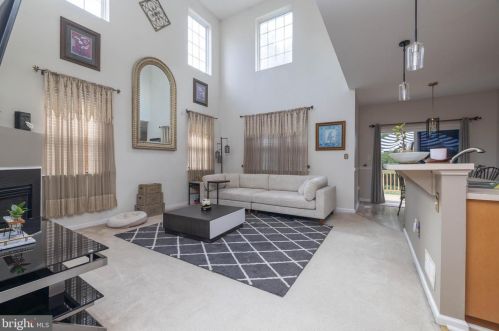 6 Chapman Ln, Bear DE  19701-6364 exterior