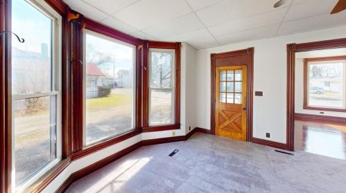 820 Columbus Ave, Bellefontaine OH  43311-1122 exterior
