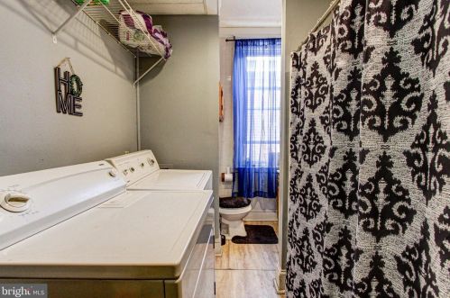 558 Stanbridge St, Norristown PA  19401-5312 exterior