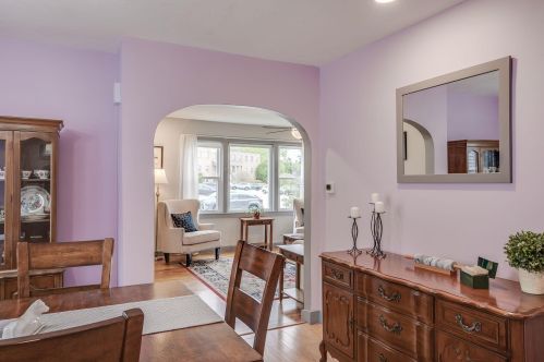 252 Lake St, Nashua NH  03060-4133 exterior