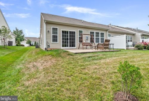 249 Long Point Dr, Fredericksburg VA  22406-5450 exterior