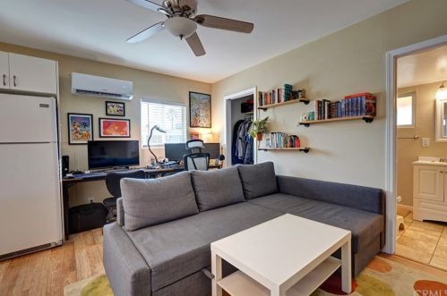 425 Laurel Ave, Brea CA  92821-6632 exterior