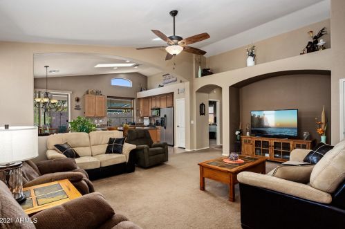 18219 Stinson Dr, Sun City, AZ 85374-7322