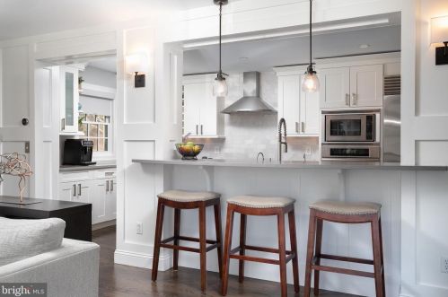 138 Herrontown Rd, Princeton NJ  08540-2921 exterior