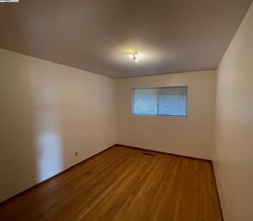3539 Joaquin Miller Rd, Oakland CA  94602-2649 exterior