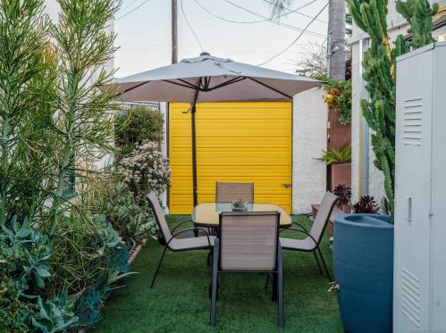 4762 Mountain View Dr, San Diego CA  92116-2250 exterior