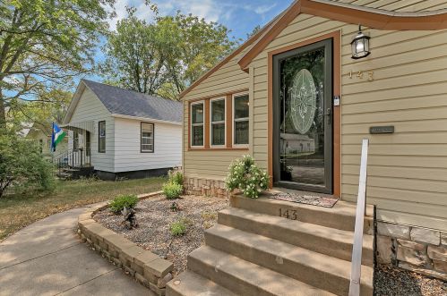 143 21st Ave, Saint Cloud, MN 56301-3960
