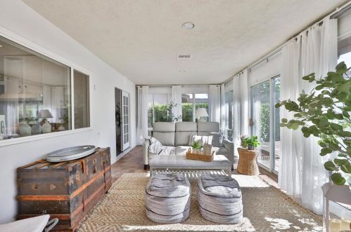 16670 Bernardo Oaks Dr, San Diego CA  92128-2837 exterior