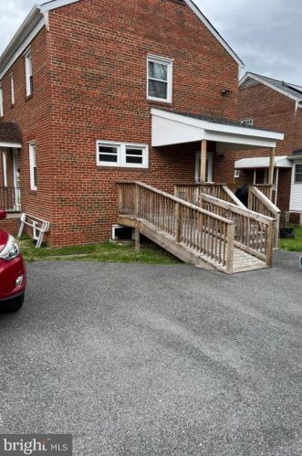 6425 Kansas Ave, Washington, DC 20012-2105