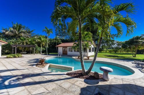 10340 Avenida Del Rio, Delray Beach FL  33446-2416 exterior