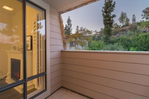 4281 Caminito Pintoresco, San Diego CA 92108-4228 exterior