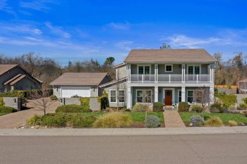 10817 Goldsborough Cir, Valley Home CA 95361-7649 exterior