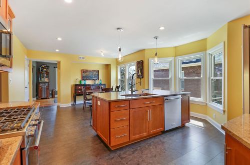 4026 7 Ave, Kenosha WI 53140-5534 exterior