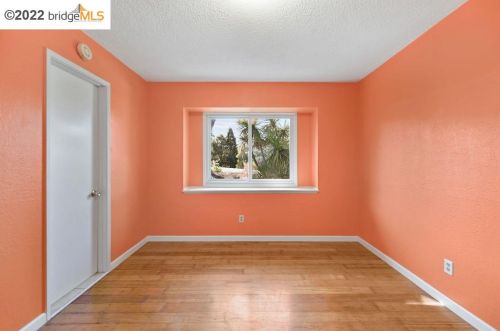 2915 Hermosa St, Pinole CA  94564-1511 exterior