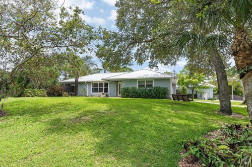 15370 69th Dr, West Palm Beach, FL 33418-1915