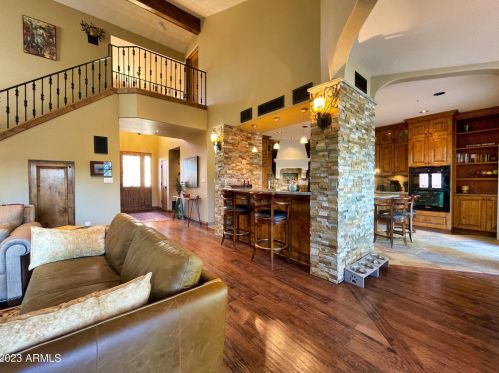 10153 Topaz Dr, Scottsdale AZ  85258-4808 exterior