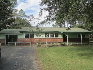 2904 Alston Ct, Mobile, AL 36605-4030