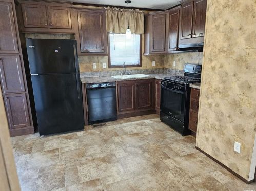 1964 River Rd, Baiting Hollow NY  11933-1616 exterior