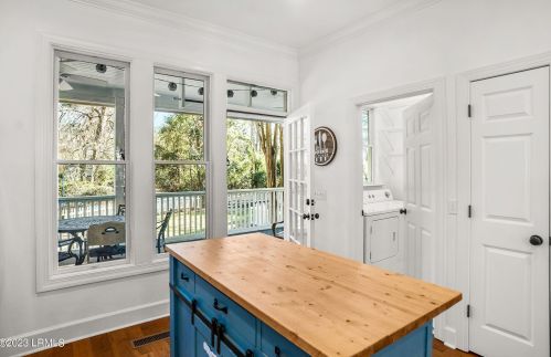 88 Bostick Cir, Beaufort SC  29902-5731 exterior