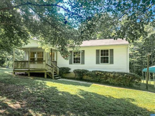 104 Terre Haute Ln, Bybee, VA 22963-4365
