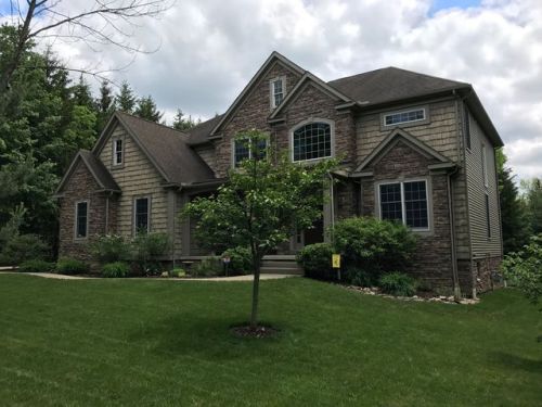 4322 Regal Brook Dr, Medina, OH 44256-6932