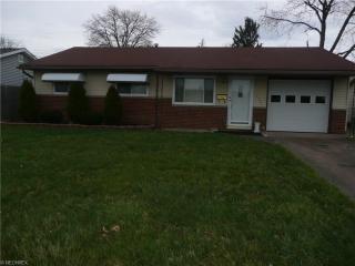 4701 Meadow Ln, Lorain, OH 44055-3539