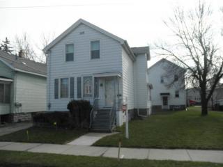 114 Mill St, Oshkosh, WI 54901-5226