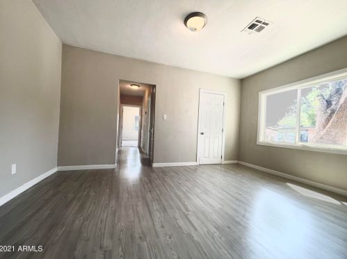 5640 8th St, Phoenix AZ 85022-1197 exterior