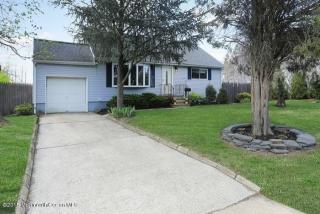 3 Rosemary Dr, Hazlet NJ  07730-1017 exterior