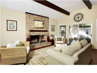 684 Highwood Cir, Charleston, SC 29412-9034