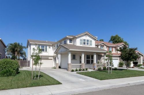 5453 Antique Rose Way, Riverbank, CA 95367-9587